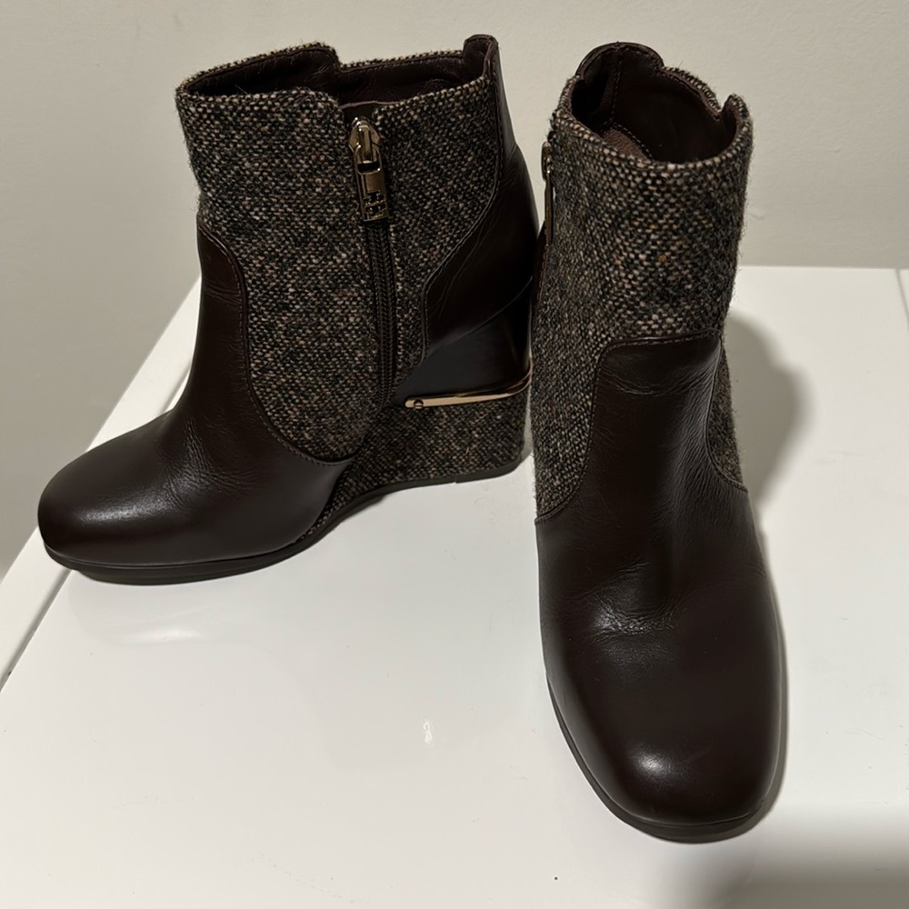 Tory Burch Women's Cherie Wedge Booties Size 6.5